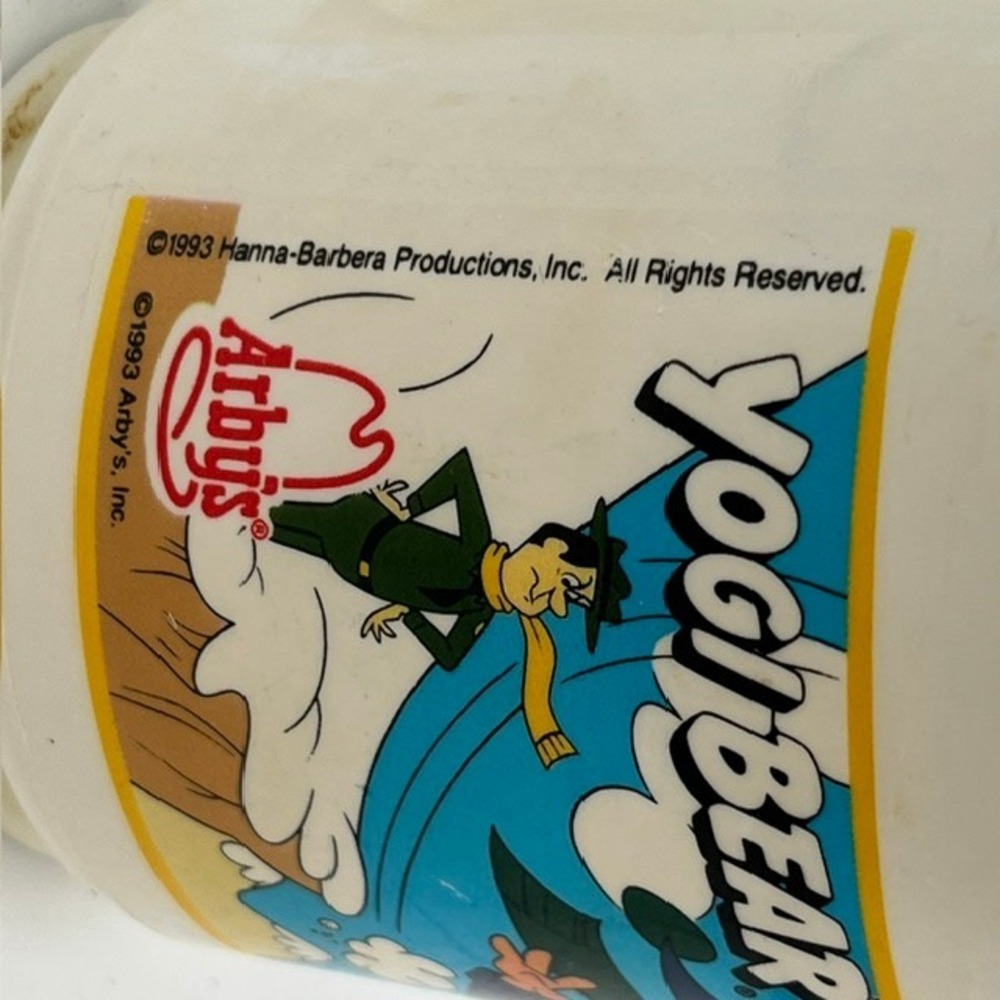 Vintage 1993 Arbys Yogi Bear Plastic Mug Hanna-Barbera Collectible Cup - Picture 5 of 9